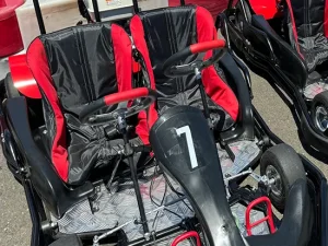 Double Kart - Arrive & Drive